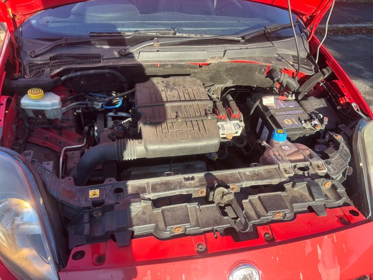 Fiat, PUNTO, Hatchback, 2012, Manual, 1368 (cc),3 doors - Image 7