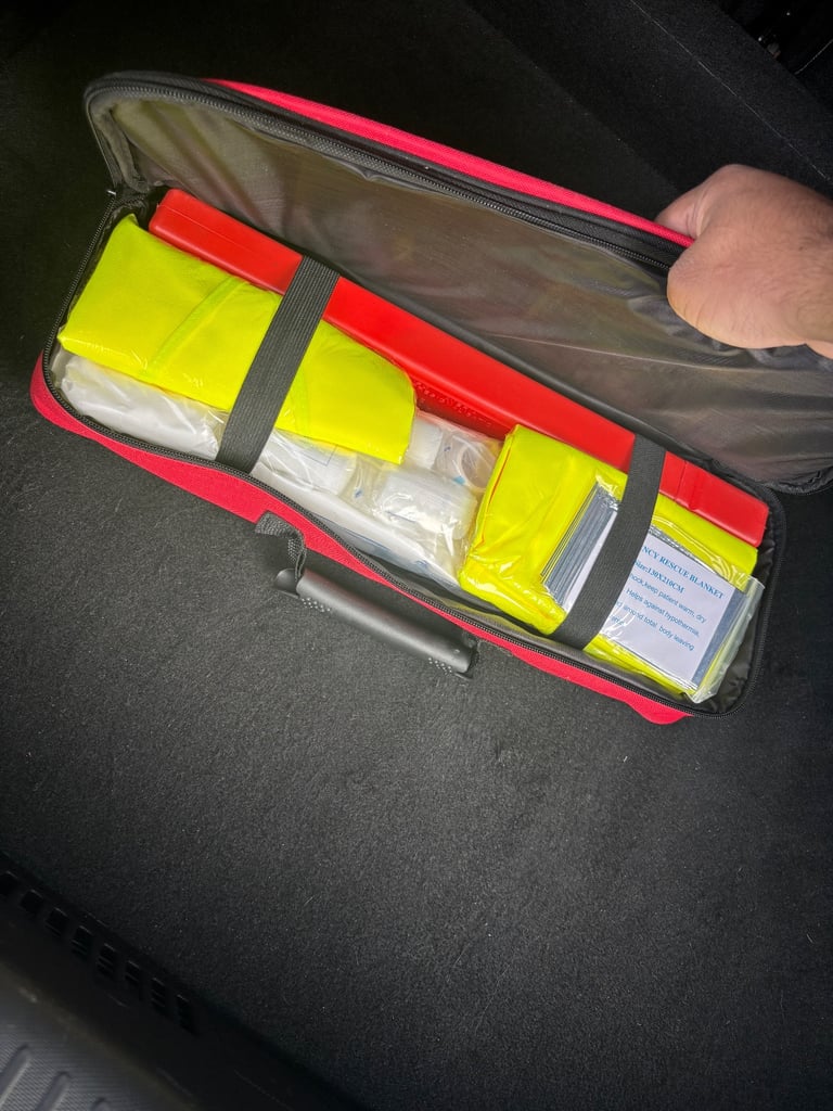 Renault, CLIO, Hatchback, 2014, Manual, 898 (cc), 5 doors