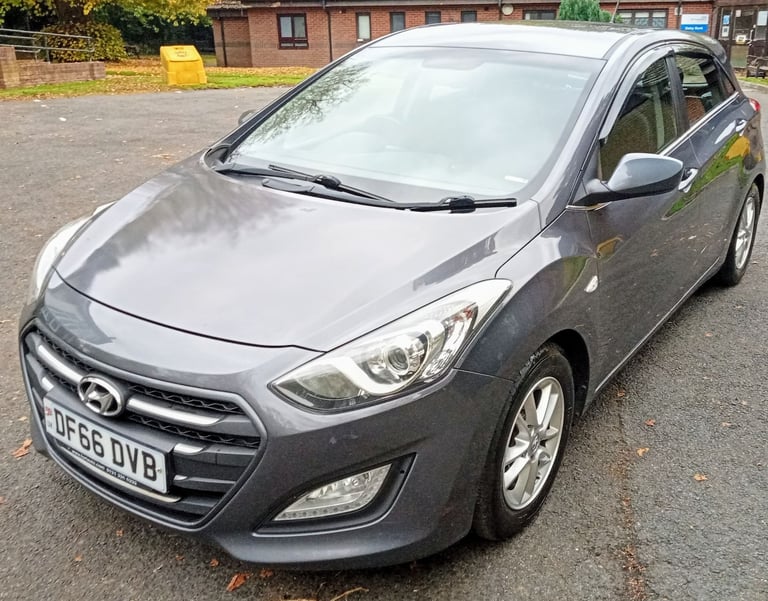 2016 Hyundai i30 1.6 CRDi Blue Drive SE 5dr HATCHBACK Diesel Manual