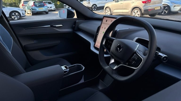 2025 Volvo EX30 Plus, Twin Motor Performance, Electric Estate Electric Automatic
