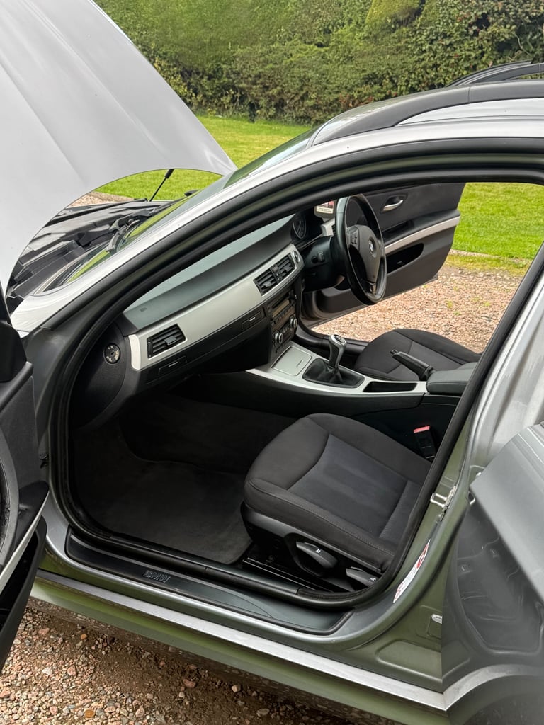 BMW, 3 SERIES, Estate, 2010, Manual, 1995 (cc), 5 doors