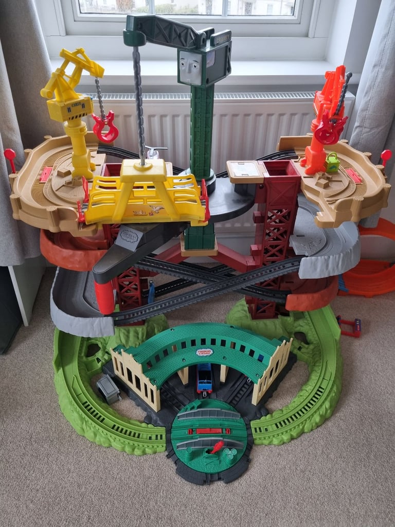 image for Thomas and Friends Multi Level Garage with trains