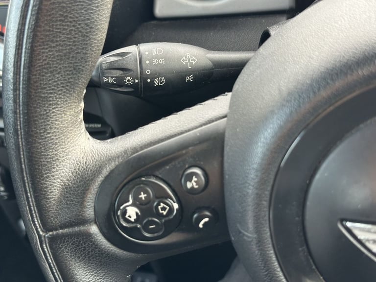 2012 MINI Clubman 1.6 Cooper 5dr ESTATE PETROL Manual