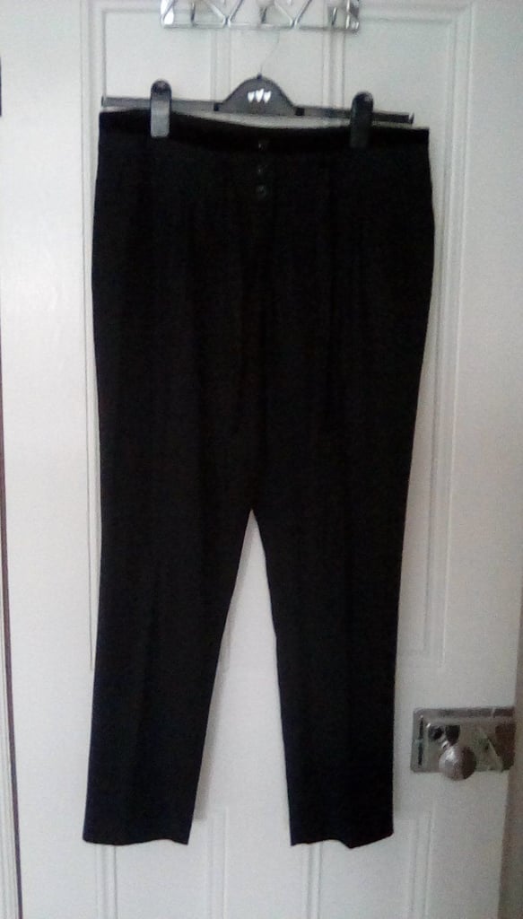 image for Size 14 Trousers from M&S