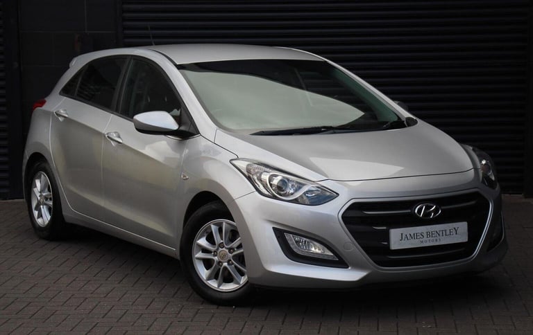 image for HYUNDAI I30 1.6 CRDi Blue Drive SE Euro 6 (s/s) 5dr 2015