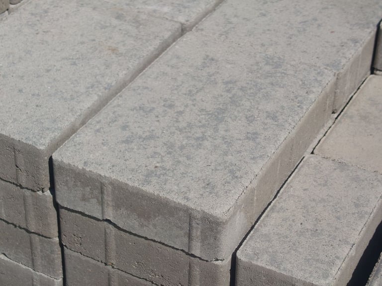 Marshalls Lunar Concrete Paving Blocks - Large Ice 240x160x50mm - Packs of 10