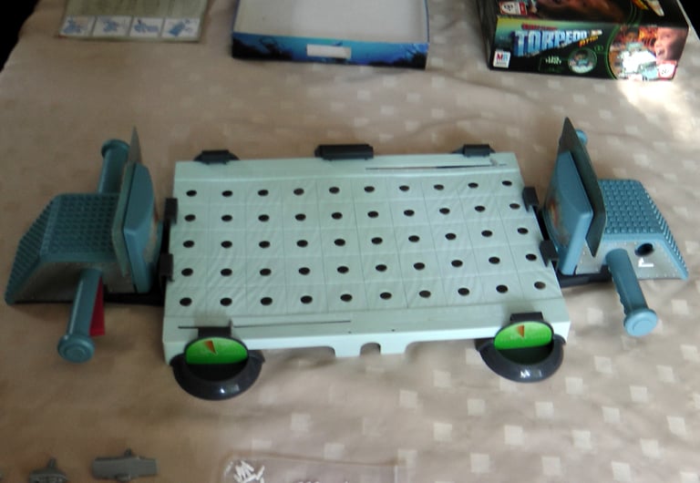 Battleship Torpedo Attack MB Games Hasbro Complete