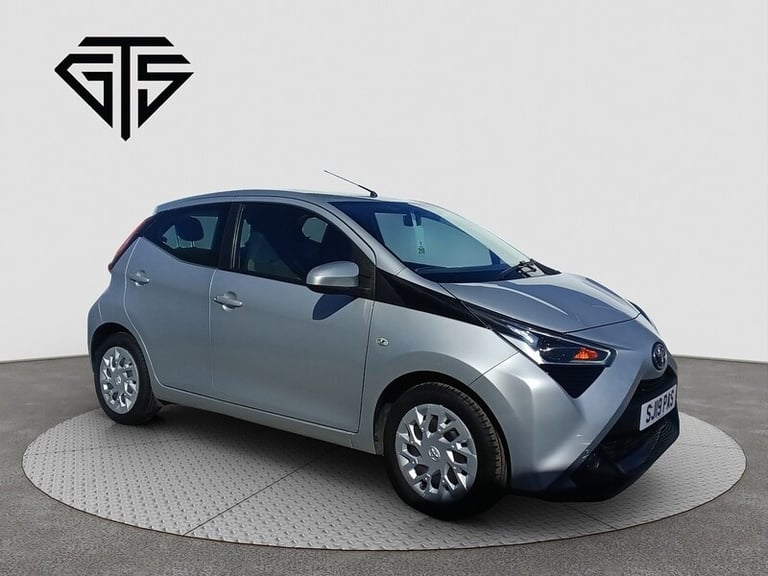 2019 Toyota AYGO VVT-i x-play Hatchback Petrol Manual