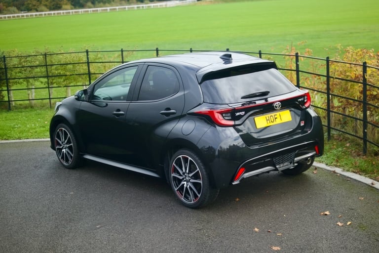 2023 Toyota Yaris 1.5 Hybrid GR Sport 5dr CVT HATCHBACK Petrol/Electric Hybrid Automatic