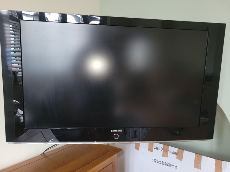 Samsung 46" smart tv