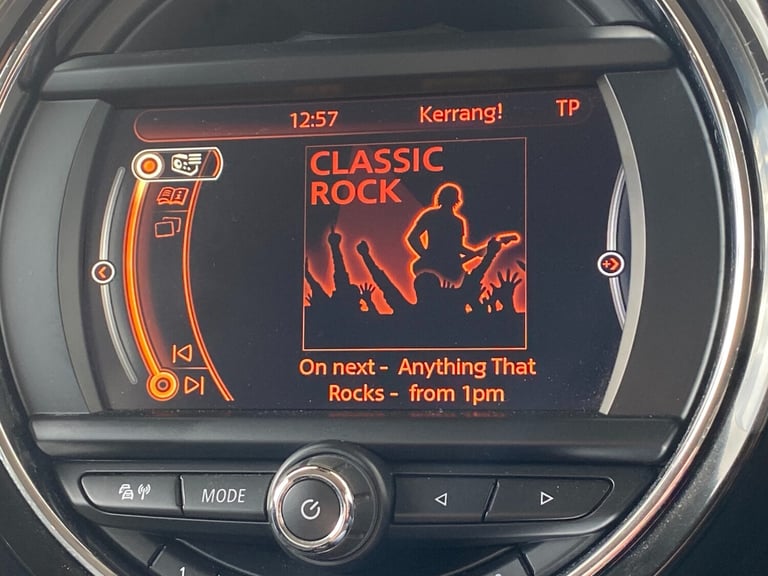 2017 MINI Hatch 2.0 Cooper S 3dr - Chili Pack &amp; Cruise Control &amp; Parking Sensors HATCHBAC...