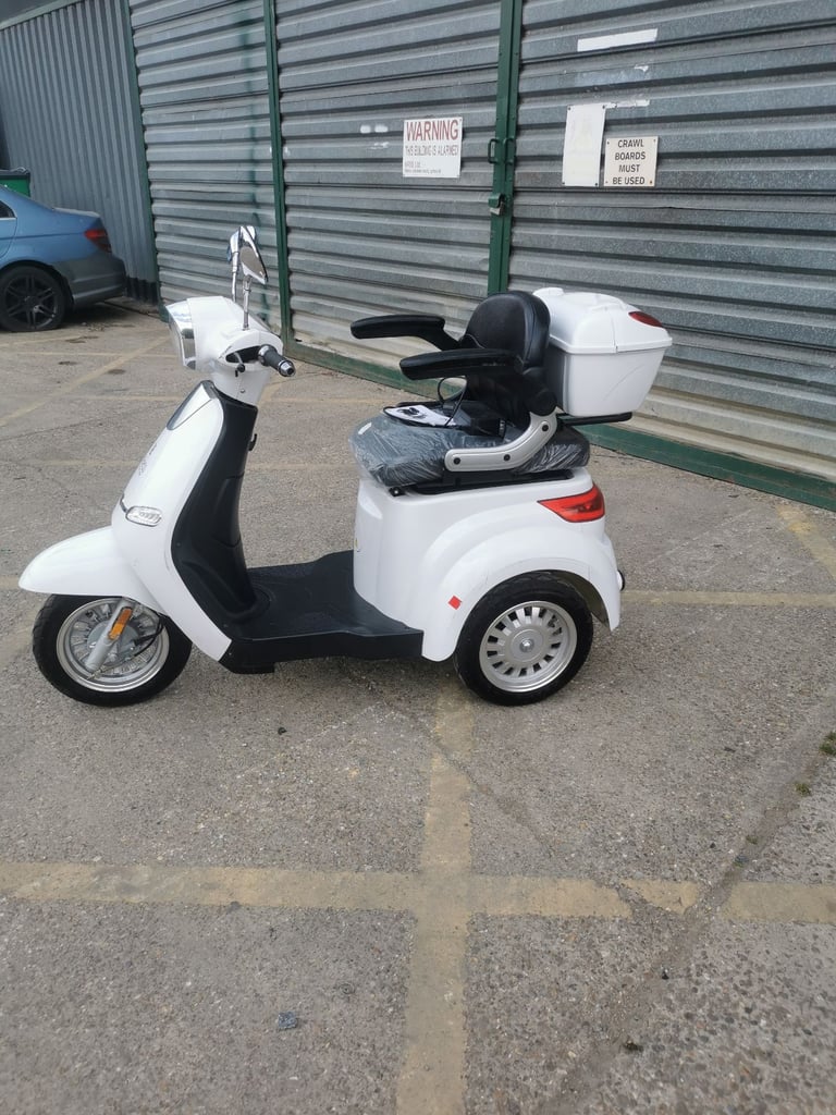 Veleco mobility scooter 