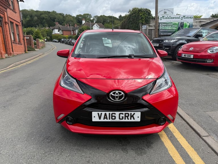 2016 Toyota AYGO 1.0 VVT-i X-Play 3dr HATCHBACK PETROL Manual