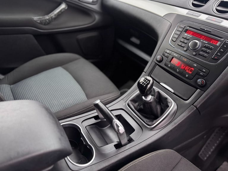 2013 Ford Galaxy 2.0 TDCi 140 Zetec 5dr MPV Diesel Manual