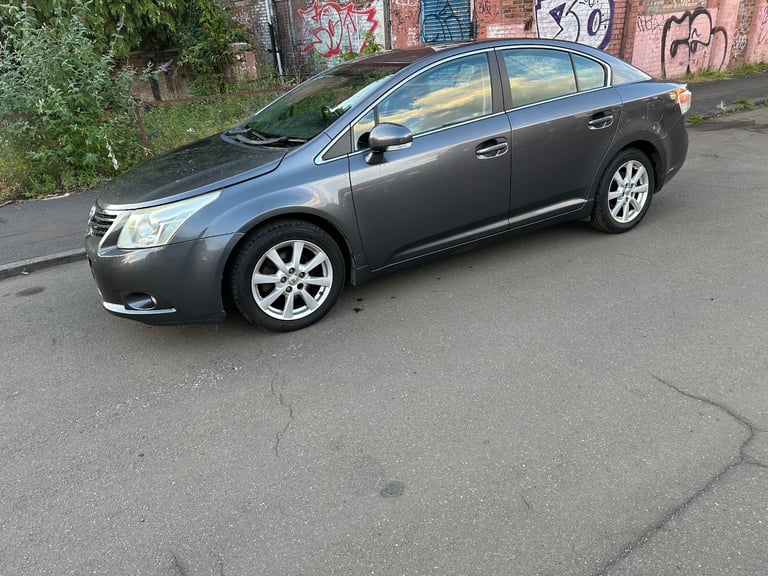 TOYOTA AVENSIS 2009 5DR PETROL**MOT TILL  28/08/2026 EXCELLENT CONDITION