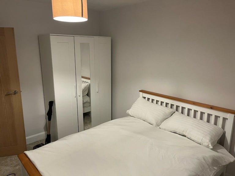 Double room in a quiet shared house