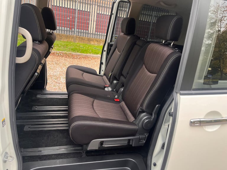  Nissan Serena 2.0 PETROL HYBRID HIGHWAY STAR AUTO Petrol/Electric Hybrid Automatic