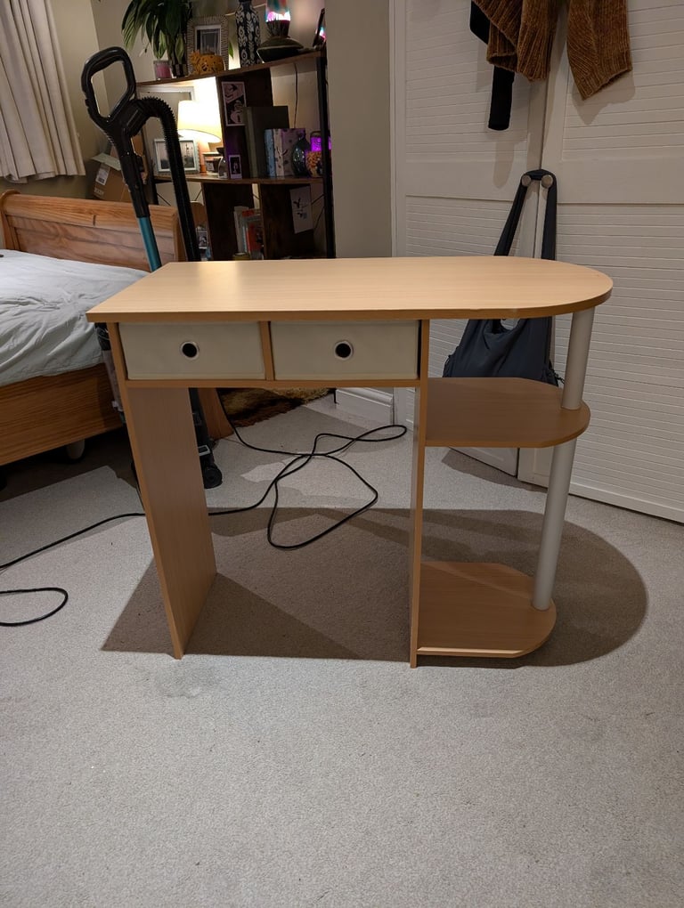 image for Small Desk, good for kids room