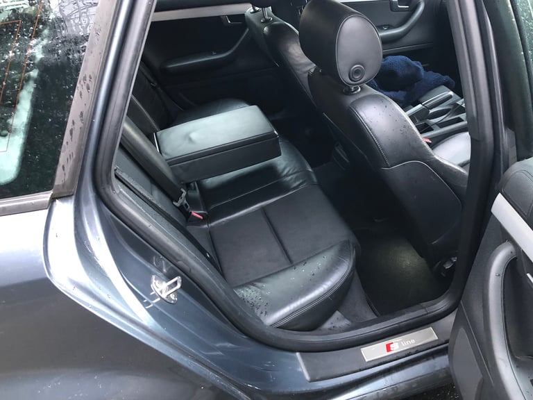 AUDI A4 1.8T ESTAET QAUTTRO NEW MOT 