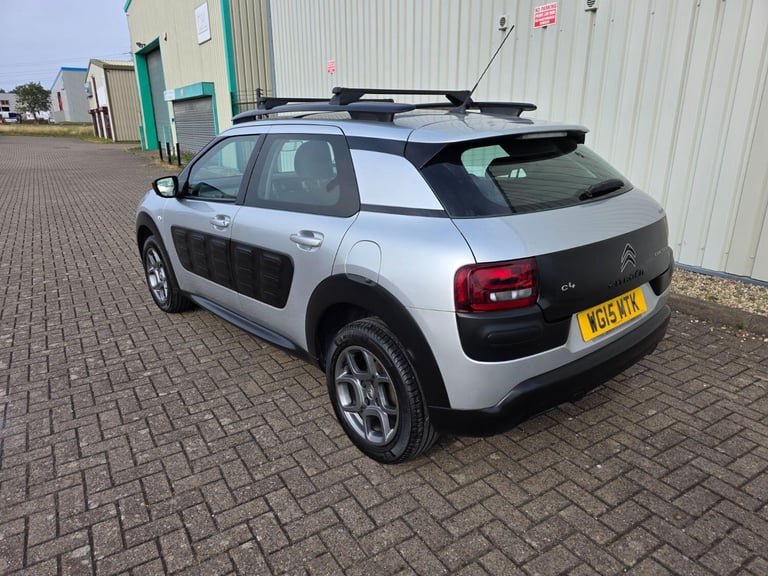 CITROEN C4 CACTUS 1.2 PureTech Feel 2015