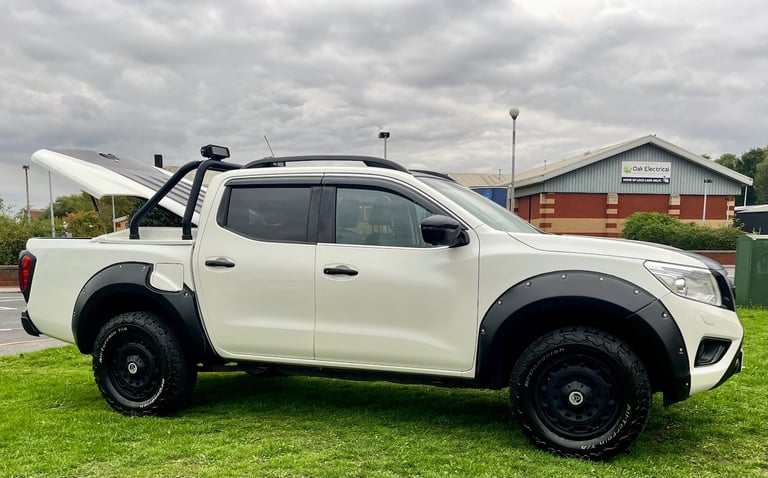 2018 Nissan Navara Double Cab Pick Up Trek-1 2.3dCi 190 4WD PICK UP Diesel Manual