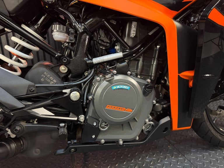 2024 KTM RC 390 390 X-Ring Euro 5