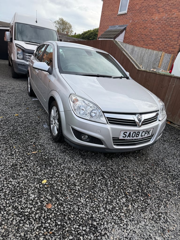 Vauxhall, ASTRA, Hatchback, 2008, Manual, 1598 (cc), 5 doors