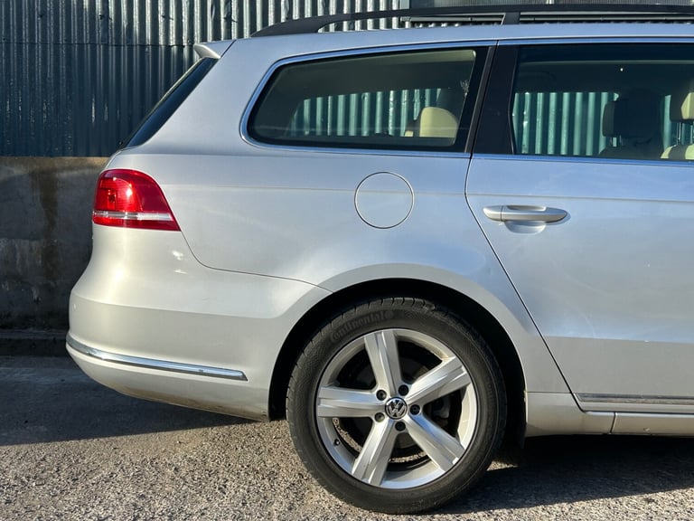 2011 Volkswagen Passat 2.0 TDI Bluemotion Tech SE 5dr DSG ESTATE Diesel Automatic