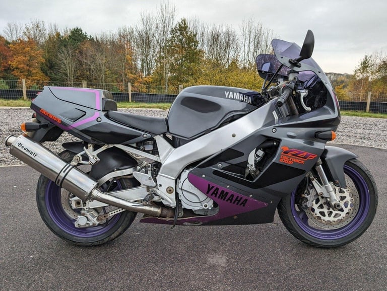 image for 1994 YAMAHA YZF750, HPI CLEAR, LOW MILES, RUNS and RIDES, EASY WINTER PROJECT