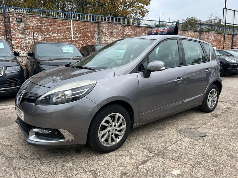 2013 Renault Scenic 1.5 dCi Dynamique TomTom EDC Euro 5 5dr MPV Diesel Automatic