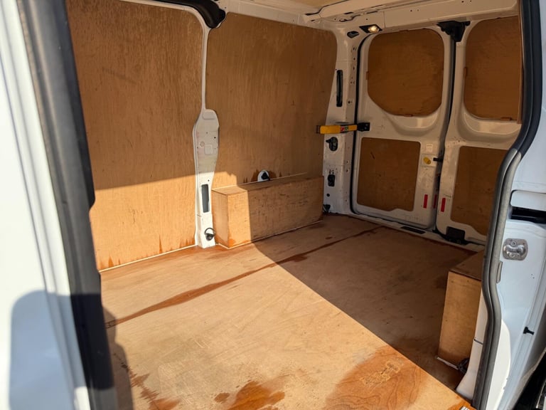 2020 Ford Transit Custom 2.0 300 EcoBlue Leader L1 H1 Euro 6 (s/s) 5dr PANEL VAN Diesel Manual