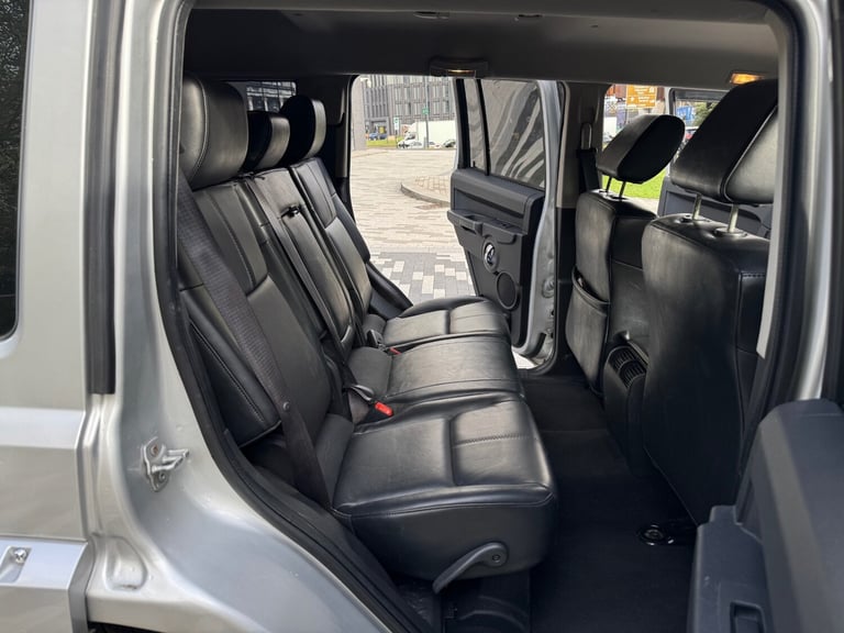 2009 JEEP COMMANDER 3.0 CRD DIESEL AUTO V6 LIMITED SILVER STATIONWAGON 7 SEATER 