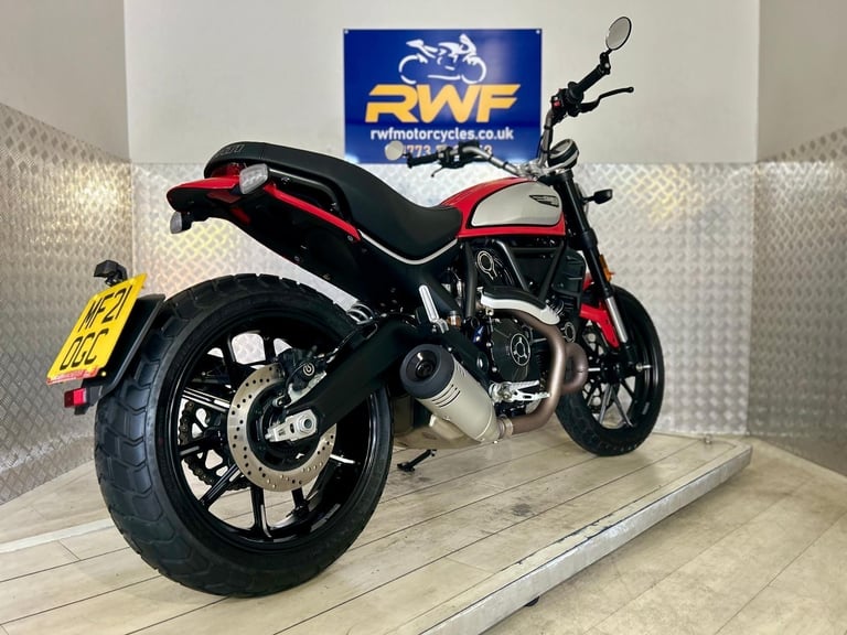 DUCATI SCRAMBLER 800, 2021, ONLY 1 OWNER & 1,758 MILES!! EXCELLENT COND
