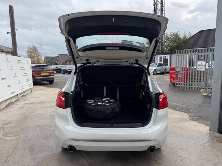 2018 BMW 2 Series Active Tourer 2.0 220i Luxury DCT Euro 6 (s/s) 5dr HATCHBACK Petrol Automatic