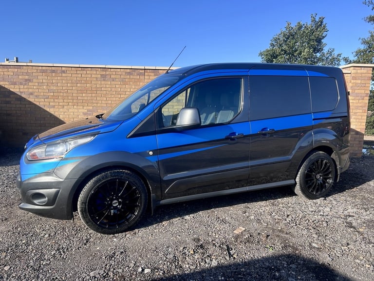 FORD TRANSIT CONNECT 1.6 TDCi 200 Limited 2015