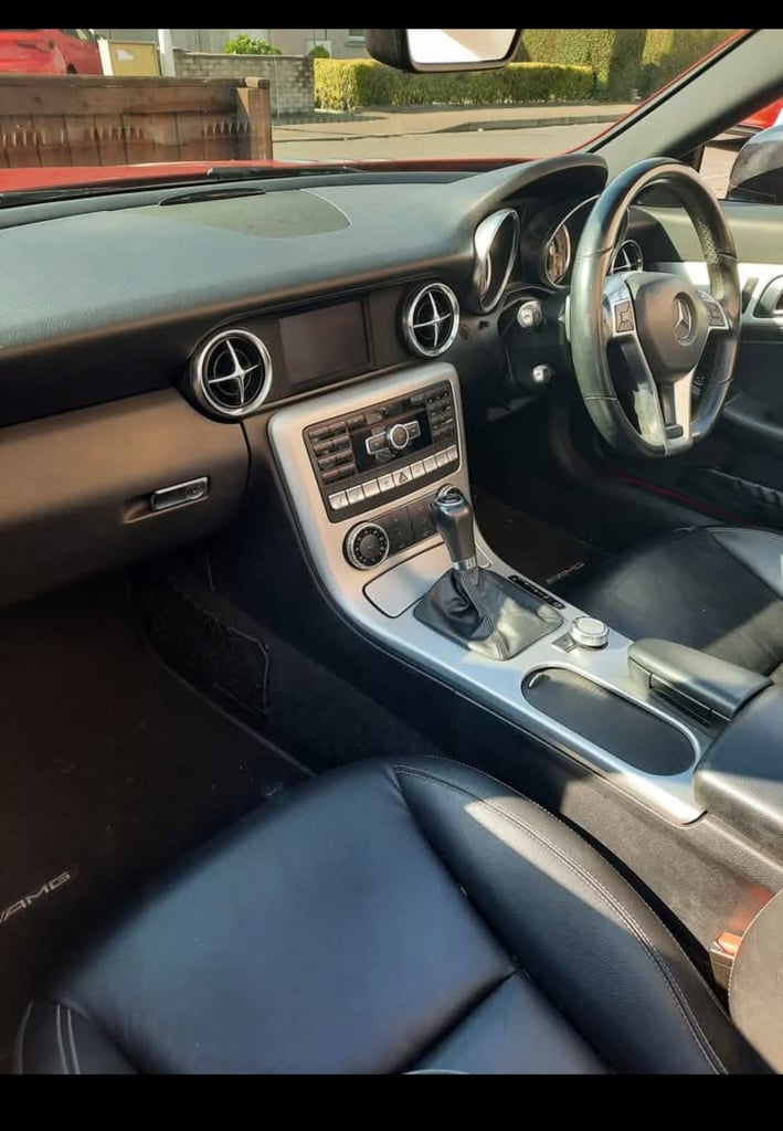 Mercedes-Benz, SLK, Convertible, 2013, Semi-Auto, 2143 (cc), 2 doors