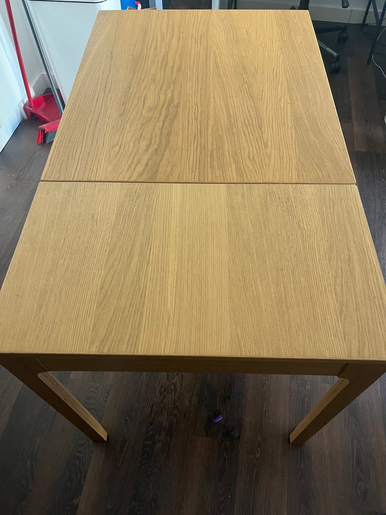 EXTENDABLE TABLE IKEA EKEDALEN