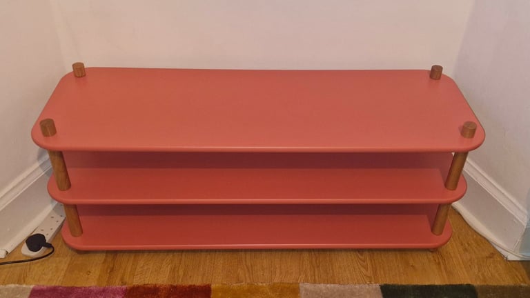 Free TV / Stereo unit (pink)