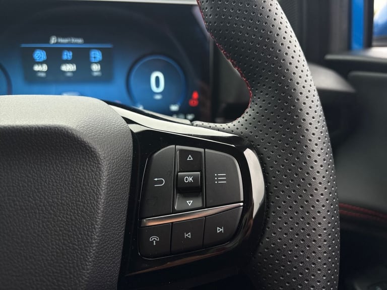 2025 Ford Puma 1.0 EcoBoost Hybrid mHEV ST-Line X 5dr Hatchback PETROL Manual