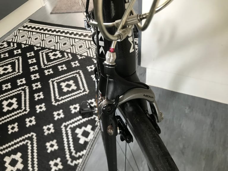 MEKK POGGIO 3.0 FULL CARBON 8.4kg ROAD BIKE,54cm CARBON FRAME,ULTEGRA GEARS