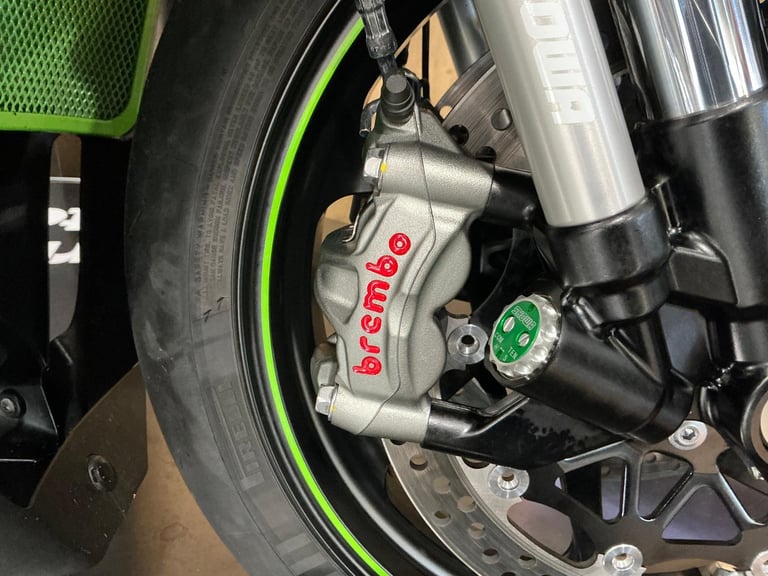 Kawasaki ZX10RR Performance WINTER EDITION 2018 Genuine 202bhp at the Wheel!
