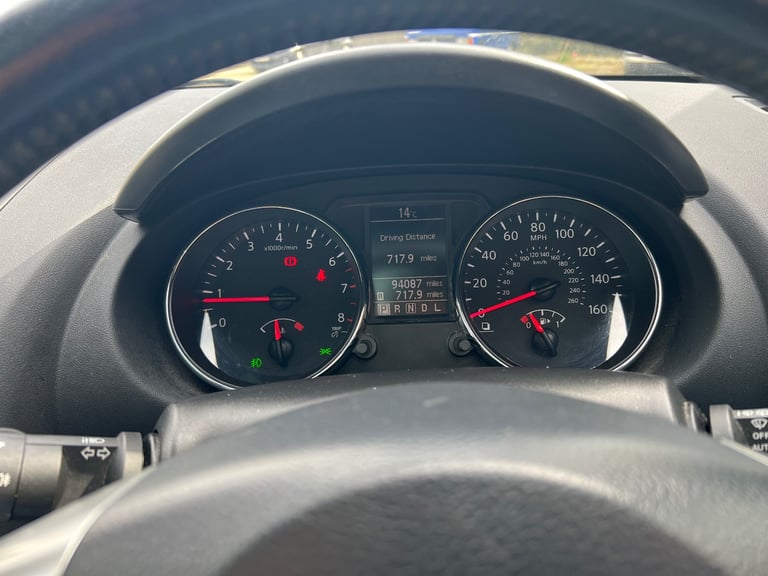 Nissan QASHQAI Automatic