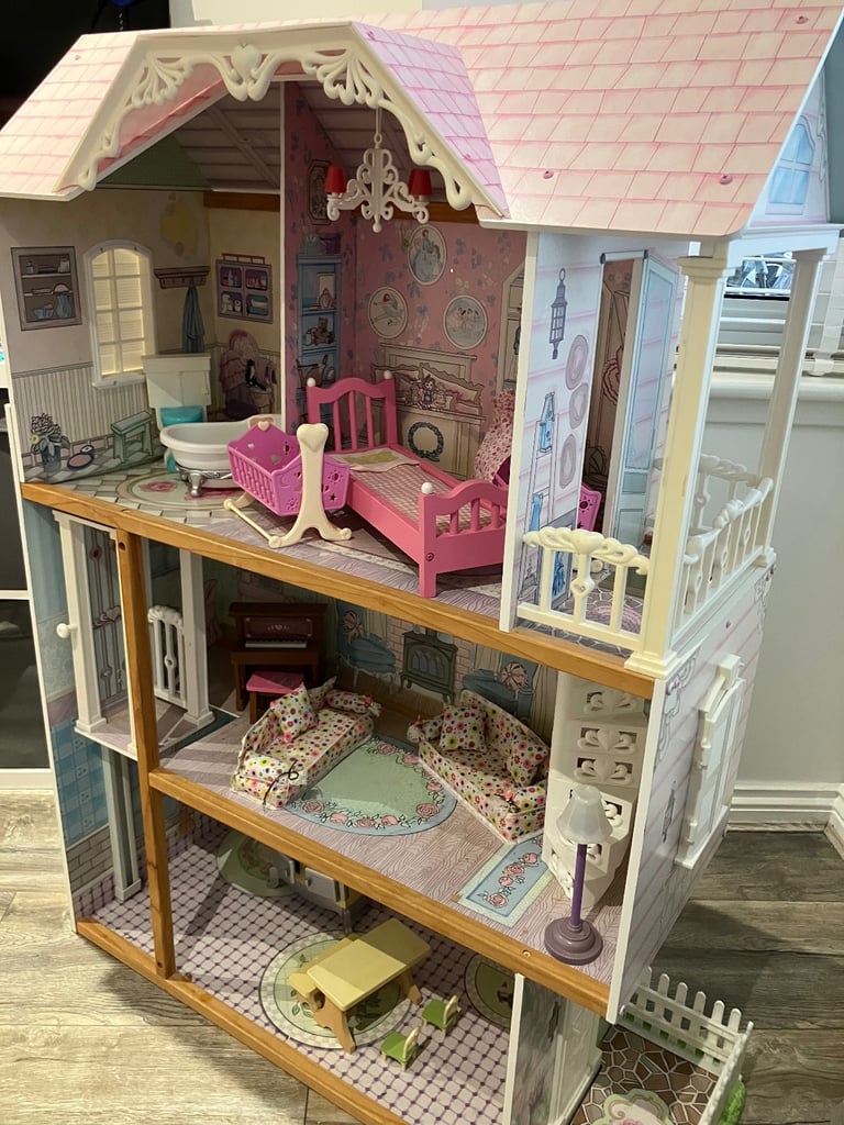 Dolls house 