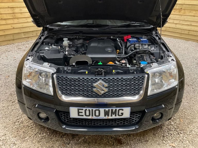 2010 Suzuki Grand Vitara 2.4 VVT SZ4 3dr Auto ESTATE PETROL Automatic