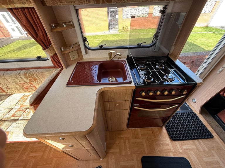 Autocruise Starspirit, End Lounge, Low Mileage, 2 Owners