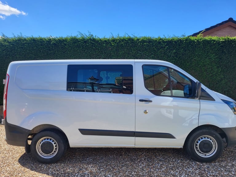 2016 Ford Transit Custom 2.2 TDCi 100ps Low Roof D/Cab Van PANEL VAN Diesel Manual