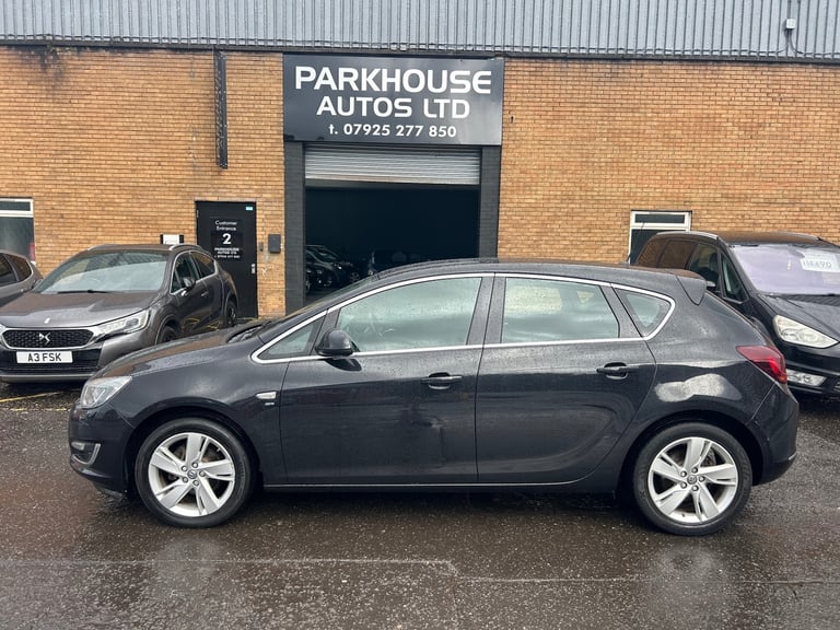2015 Vauxhall Astra 1.4i 16V SRi 5dr HATCHBACK Petrol Manual