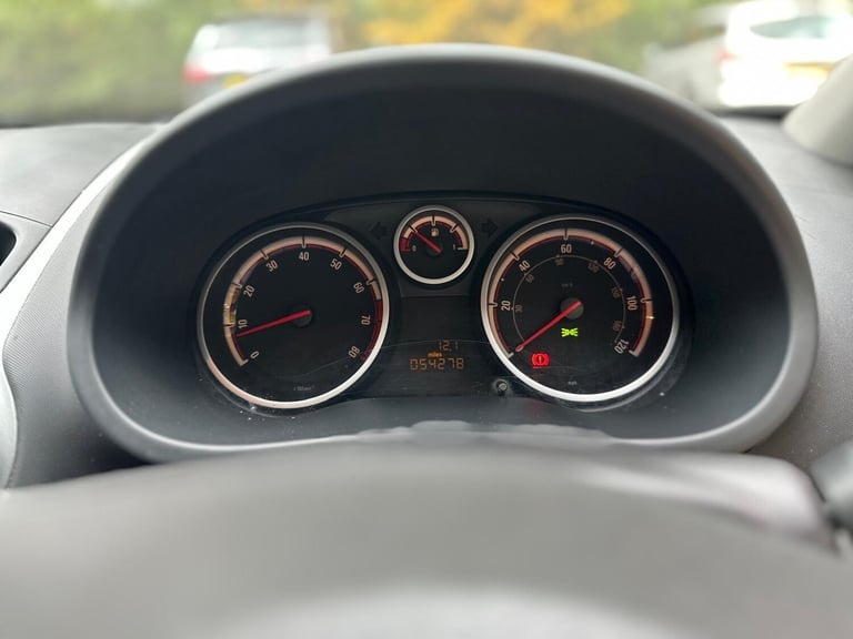 2008 Vauxhall Corsa 1.2i 16v SXi 3dr HATCHBACK Petrol Manual