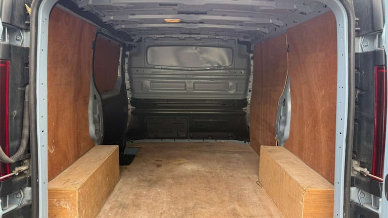 2022 Renault Trafic SL28 Blue dCi 130 Sport Van Van Diesel Manual