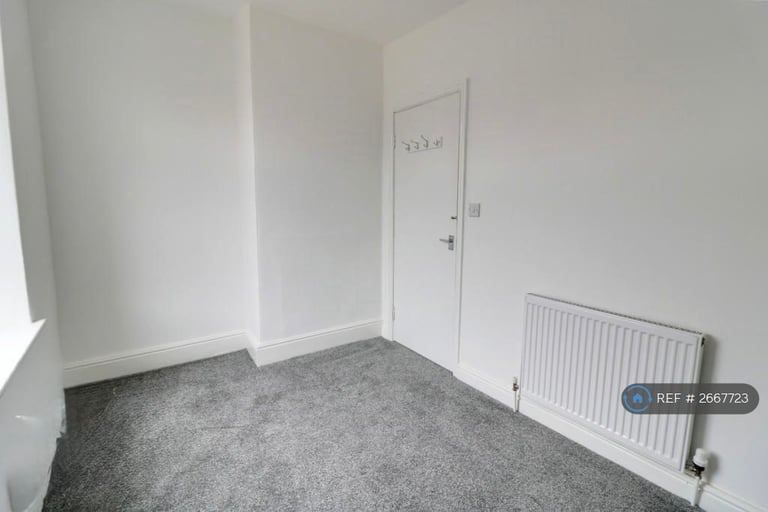 5 bedroom house in Cobden View Road, Sheffield, S10 (5 bed) (#2667723)